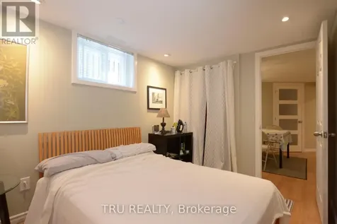 1106 Clyde Avenue Ottawa ON K2C 1Y2