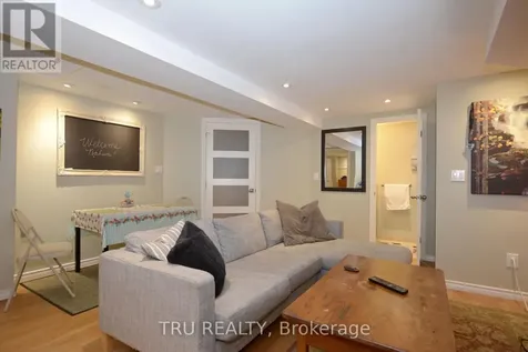 1106 Clyde Avenue Ottawa ON K2C 1Y2