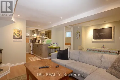 1106 Clyde Avenue Ottawa ON K2C 1Y2