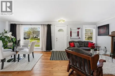 31 Hunter Street Dundas ON L9H 1E5