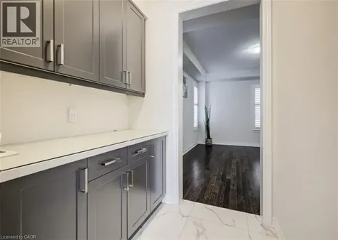 588 Beckview Crescent Kitchener ON N2R 0R4