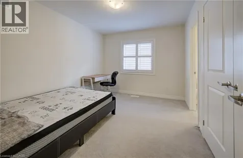 588 Beckview Crescent Kitchener ON N2R 0R4