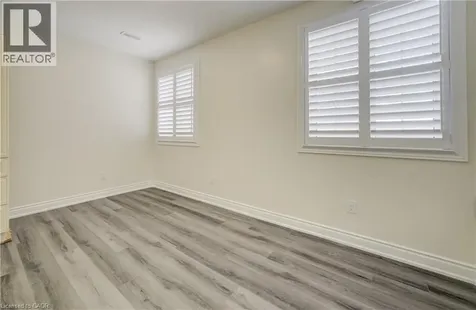 588 Beckview Crescent Kitchener ON N2R 0R4