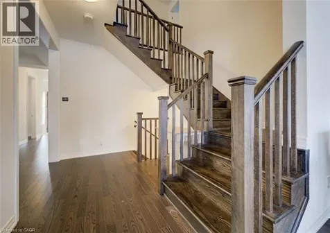 588 Beckview Crescent Kitchener ON N2R 0R4