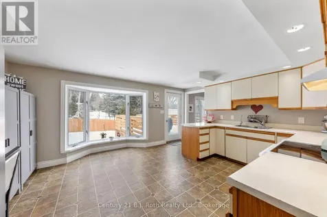 60 Lepage Drive Penetanguishene ON L9M 1R5