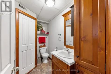 60 Lepage Drive Penetanguishene ON L9M 1R5