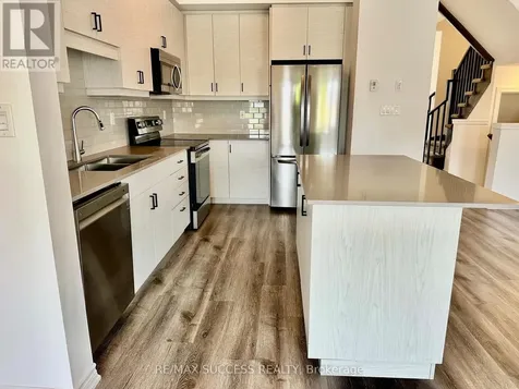 461 Blackburn Drive Brantford ON N3T 0W9