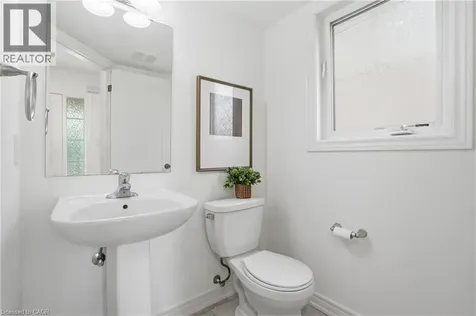 6414 Dilalla Crescent Niagara Falls ON L2H 0C9