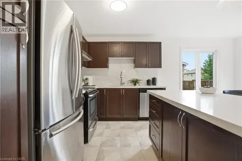 6414 Dilalla Crescent Niagara Falls ON L2H 0C9