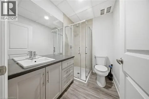 11 Queen Street Brantford ON N3T 3B1