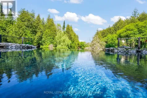 15 River Bluff Path Guelph/eramosa ON N0B 2K0