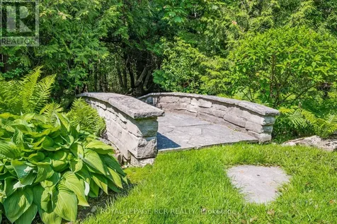 15 River Bluff Path Guelph/eramosa ON N0B 2K0