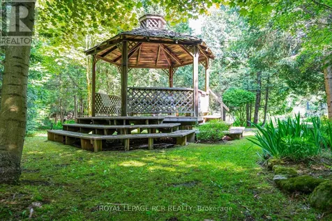 15 River Bluff Path Guelph/eramosa ON N0B 2K0