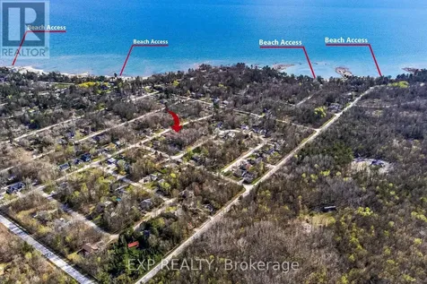 98 Rue Vanier Road Tiny ON L9M 0J2