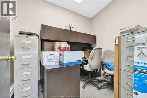 5161 Tecumseh Road East Windsor ON N8T 1C3