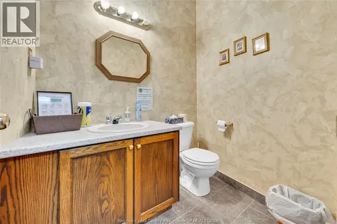 5161 Tecumseh Road East Windsor ON N8T 1C3