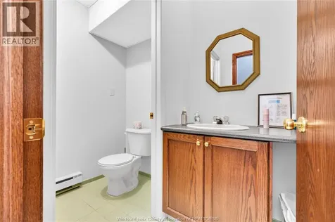 5161 Tecumseh Road East Windsor ON N8T 1C3
