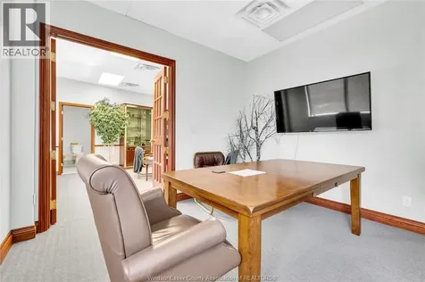 5161 Tecumseh Road East Windsor ON N8T 1C3