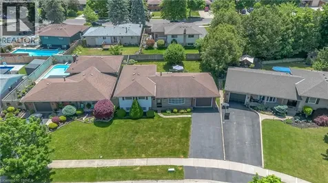 19 Pippin Drive Brantford ON N3R 5V8