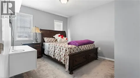 124 Osborn Avenue Brantford ON N3T 6S1