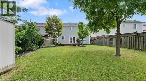 124 Osborn Avenue Brantford ON N3T 6S1