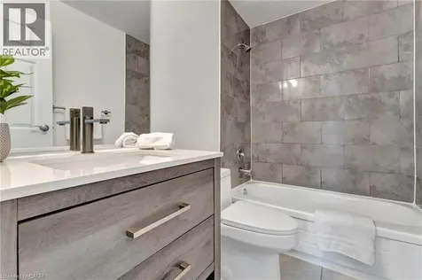 90 Colborne Street Brantford ON N3T 2G7