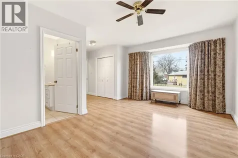 192 Ewen Road Hamilton ON L8S 3C9