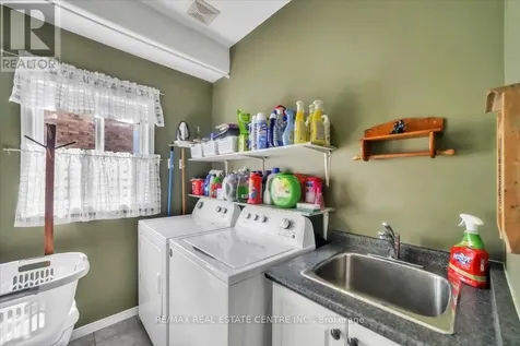 35 Cameron Court Orangeville ON L9W 5G8