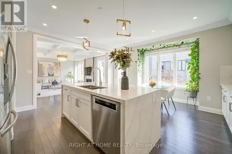 3007 Hollyberry Trail Pickering ON L1X 0N5