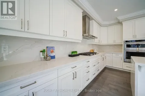 3007 Hollyberry Trail Pickering ON L1X 0N5