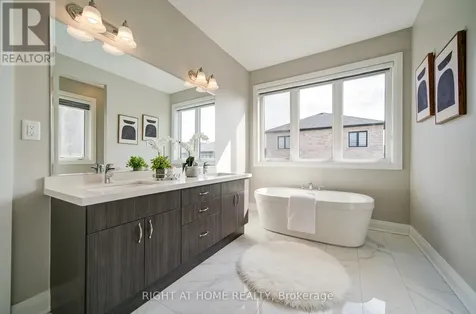3007 Hollyberry Trail Pickering ON L1X 0N5
