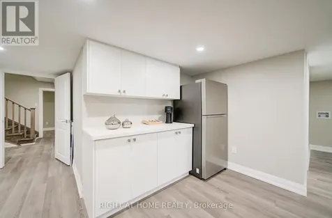 3007 Hollyberry Trail Pickering ON L1X 0N5