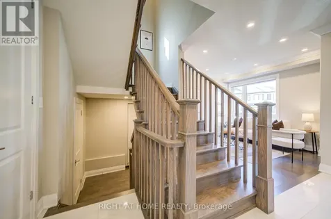 3007 Hollyberry Trail Pickering ON L1X 0N5