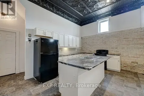 241 Ross Street St. Thomas ON N5R 3Y5
