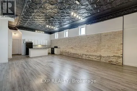 241 Ross Street St. Thomas ON N5R 3Y5