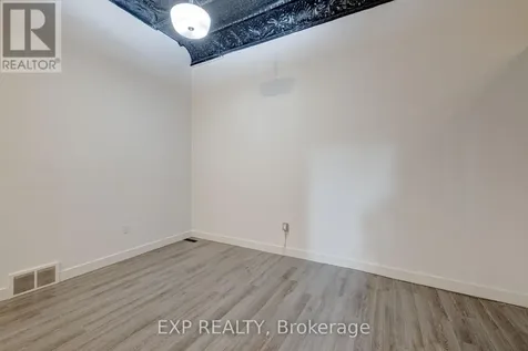 241 Ross Street St. Thomas ON N5R 3Y5