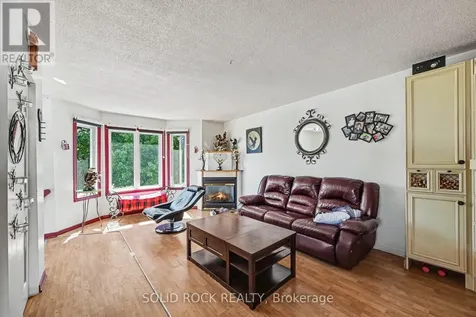 530 Mario Street Hawkesbury ON K6A 3V4