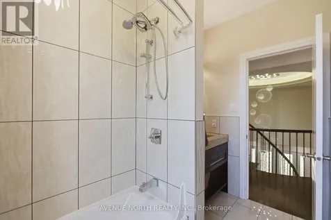 699 Ballycastle Crescent Ottawa ON K1X 0A4