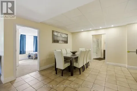 699 Ballycastle Crescent Ottawa ON K1X 0A4