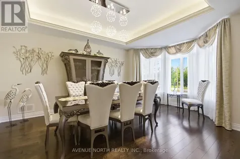 699 Ballycastle Crescent Ottawa ON K1X 0A4