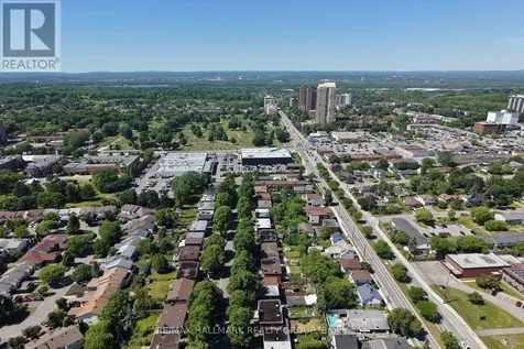 676 Morin Street Ottawa ON K1K 3G9