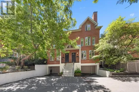 72 Greenfield Avenue Ottawa ON K1S 0X7