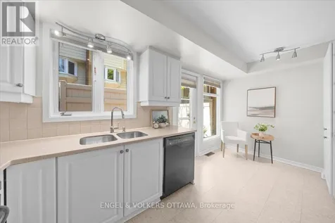 72 Greenfield Avenue Ottawa ON K1S 0X7