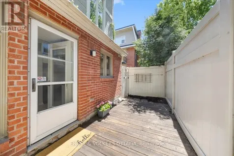 72 Greenfield Avenue Ottawa ON K1S 0X7