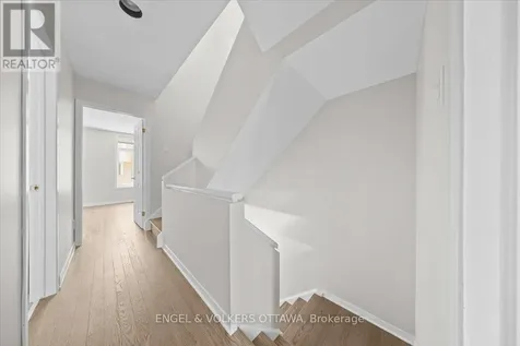 72 Greenfield Avenue Ottawa ON K1S 0X7
