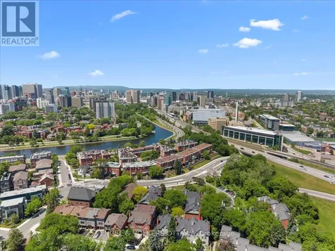 72 Greenfield Avenue Ottawa ON K1S 0X7
