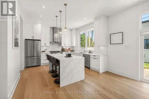 102 Granton Avenue Ottawa ON K2G 1X5