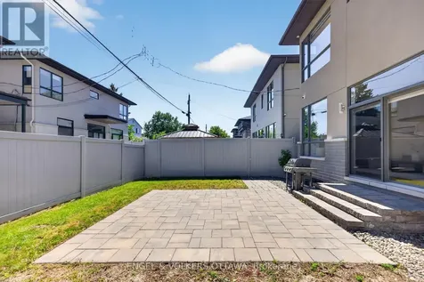 102 Granton Avenue Ottawa ON K2G 1X5