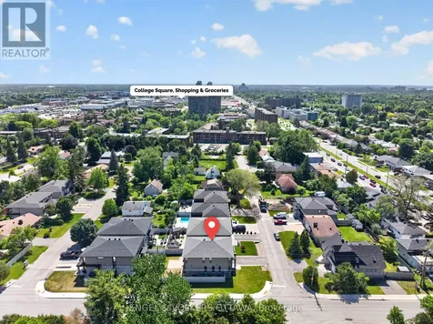 102 Granton Avenue Ottawa ON K2G 1X5