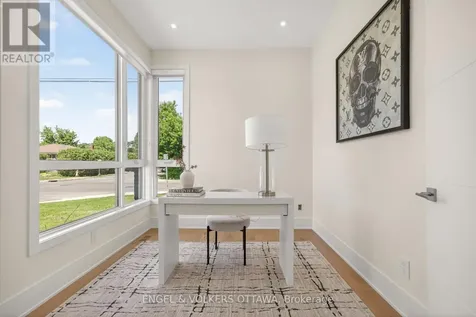 102 Granton Avenue Ottawa ON K2G 1X5
